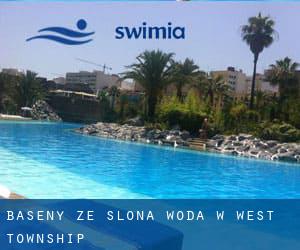 Baseny Ze slona woda w West Township